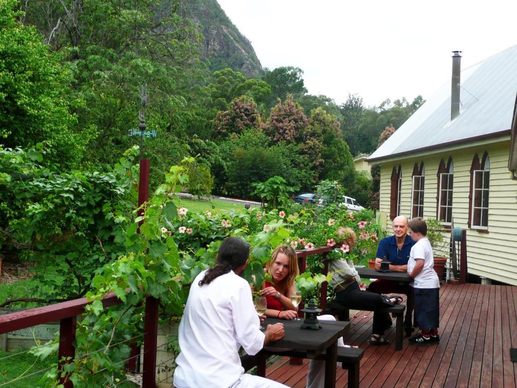 Glass House Mountains Ecolodge Dış mekan fotoğraf